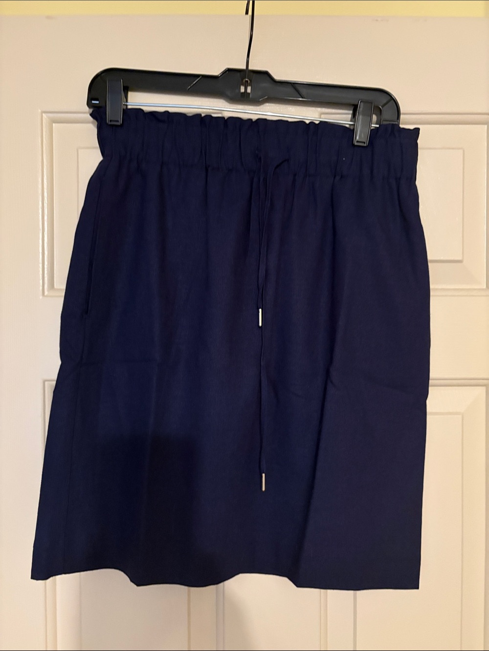 Jones New York Navy Drawstring Hybrid Shorts